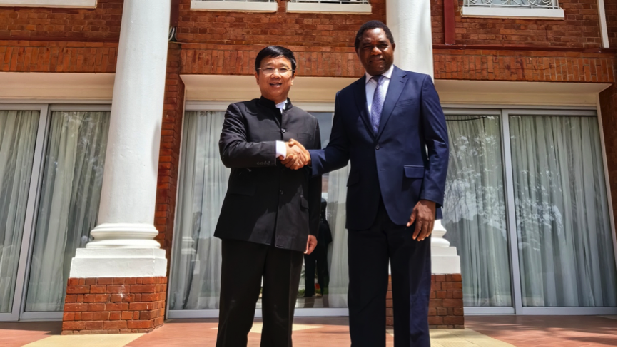 yy易游资源董事长王平卫拜会赞比亚总统 希奇莱马并出席收购Kitumba铜矿股权签约仪式